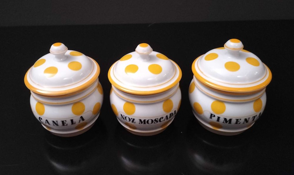 Peças de loiça de porcelana Spodart – Bolinhas, individual ou conjunto