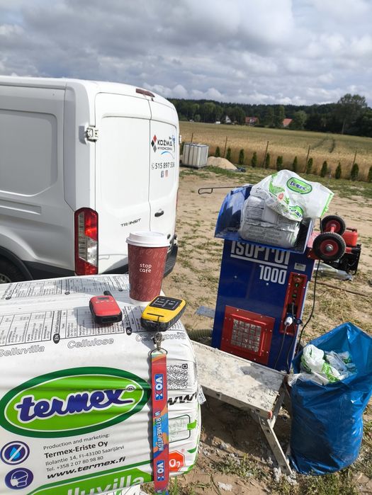 Ocieplenie metodą wdmuchiwania Celuloza i Wełna