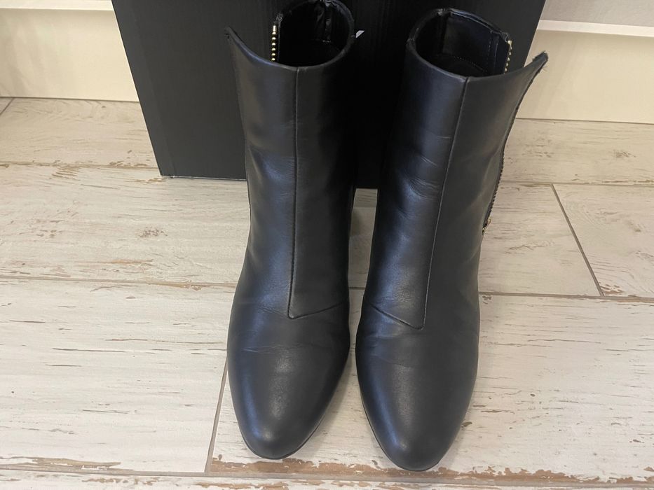 DKNY original сапожки натуральная кожа р 39