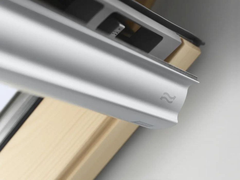 Мансардні вікна. Дахові вікна. Velux. Fakro.