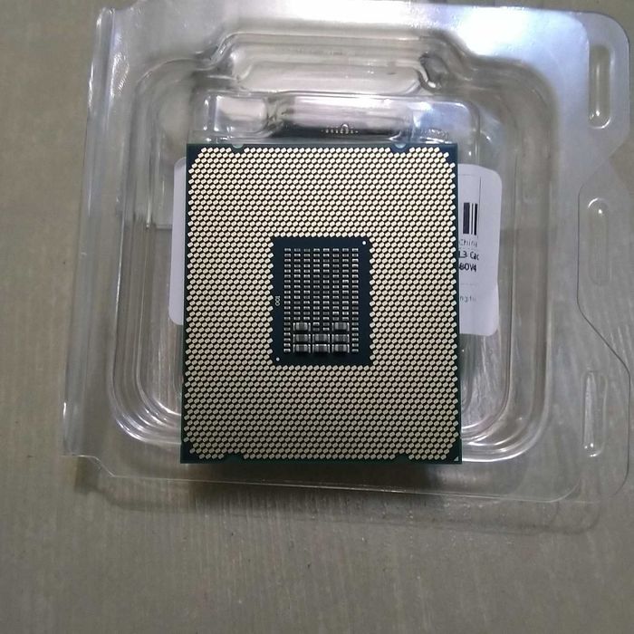 Intel Xeon E5-2680 v4