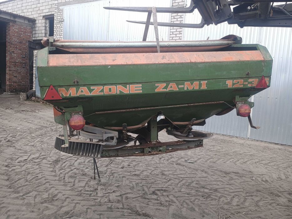 Rozsiewacz Amazone