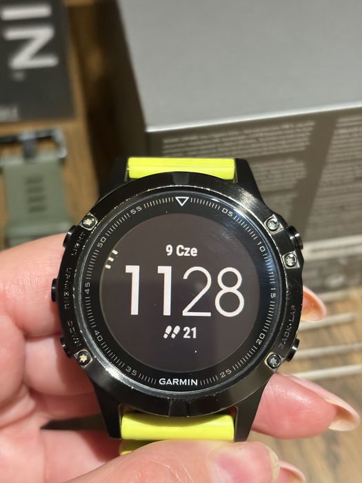 Zegarek Garmin Fenix 5 Sapphire