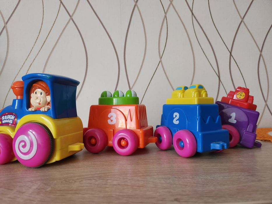 Pociąg  na baterię.