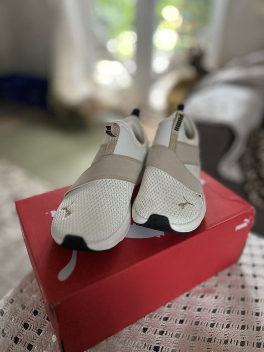 Кросівки жіночі Puma