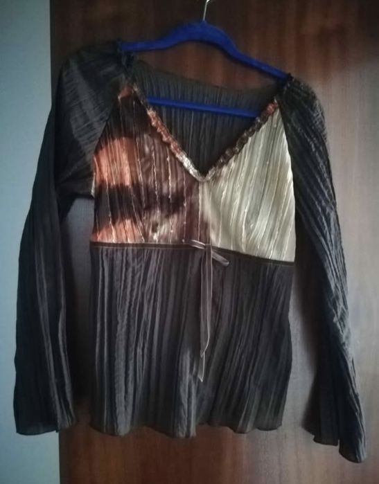 Blusa castanho e beje