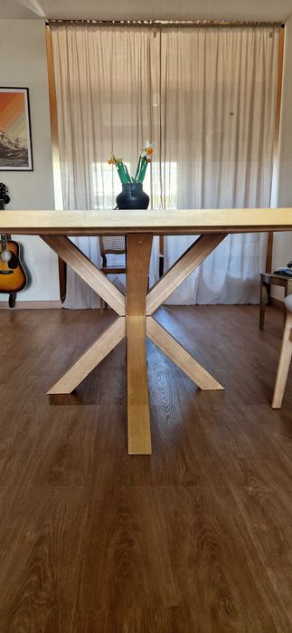 Mesa de jantar retangular, madeira maciça (180x100 cm) Sklum