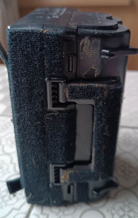 Телевізор міні для авто