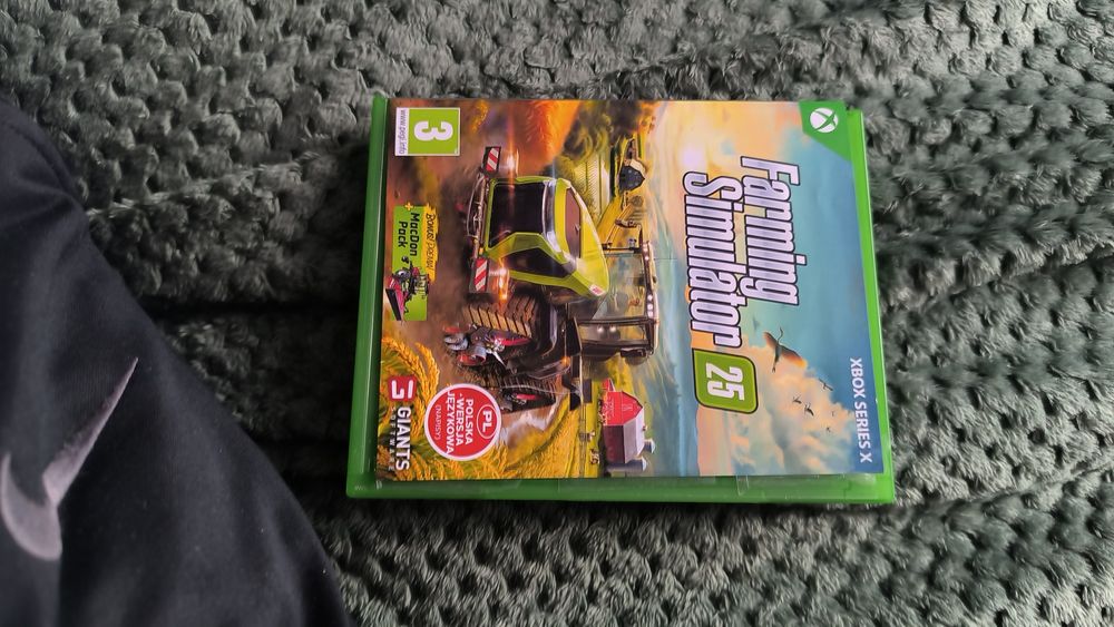 Konsola Xbox series x plus jeden pad