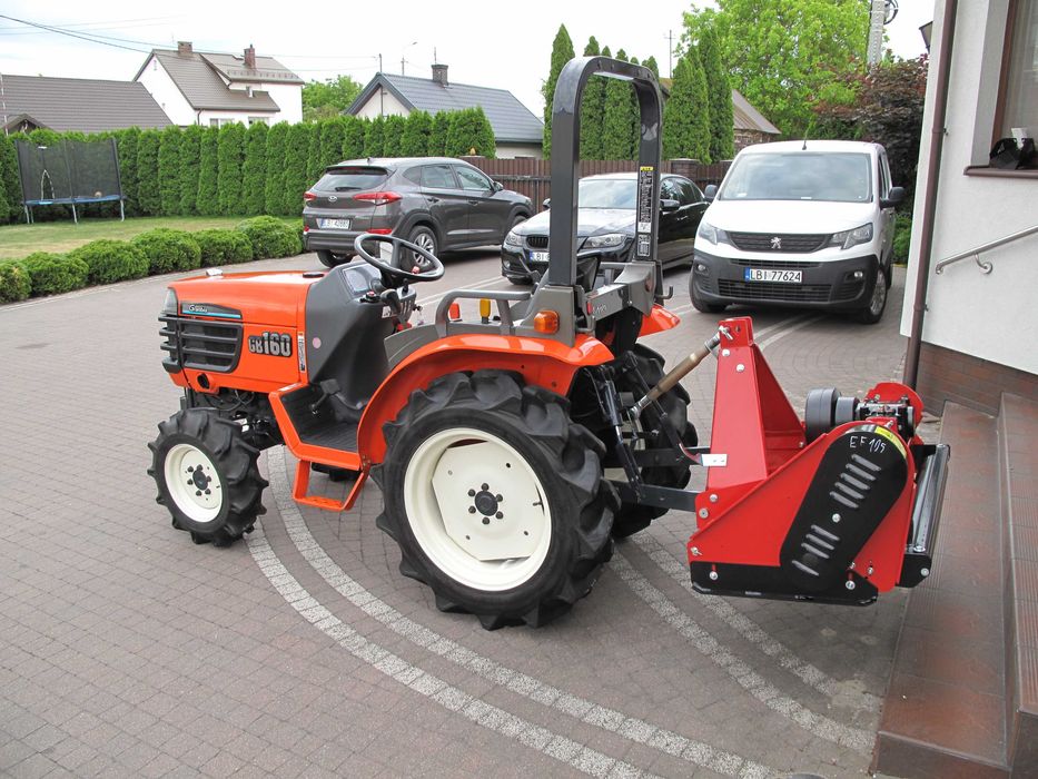 Mini Traktorek Kubota GB160 4X4 16KM Wspomaganie Mały Traktor Ogrodniczy