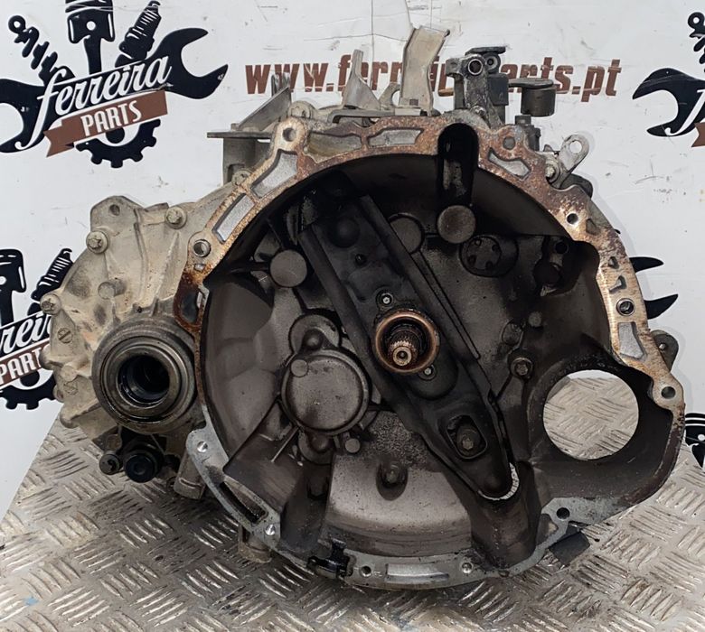 CAIXA DE VELOCIDADES MITSUBISHI COLT CZ3 1.5 DID REF. P2500A200