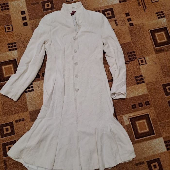 Куртки, пальто, пиджак.