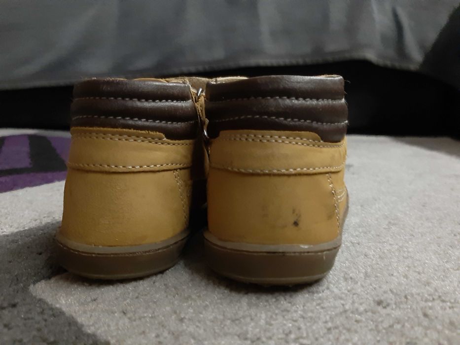 Sapato-bota camel da Chicco