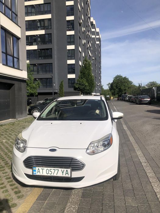 Ford focus Electric 2012   23 kw.