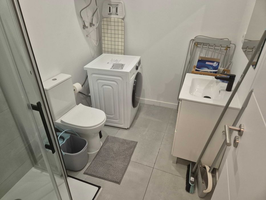 Quarto em Penha de França / Alto do Varejão, Lisboa