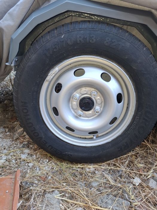 Atrelado sem chapa de homologação