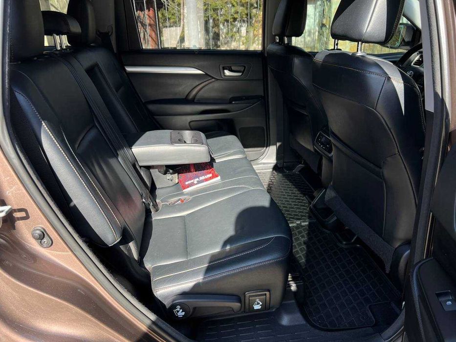 Toyota Highlander 2018