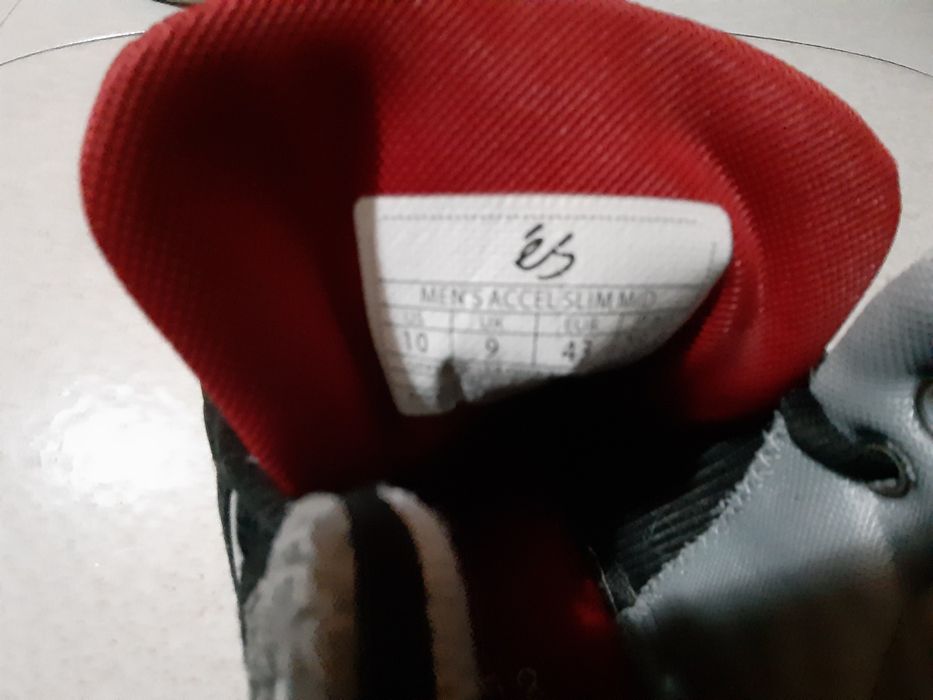 Tenis bota numero 43