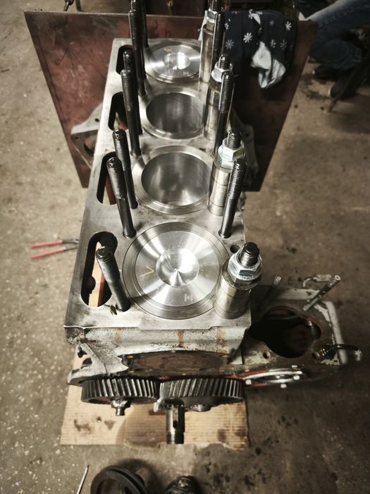 Silnik c360 c355 c4011