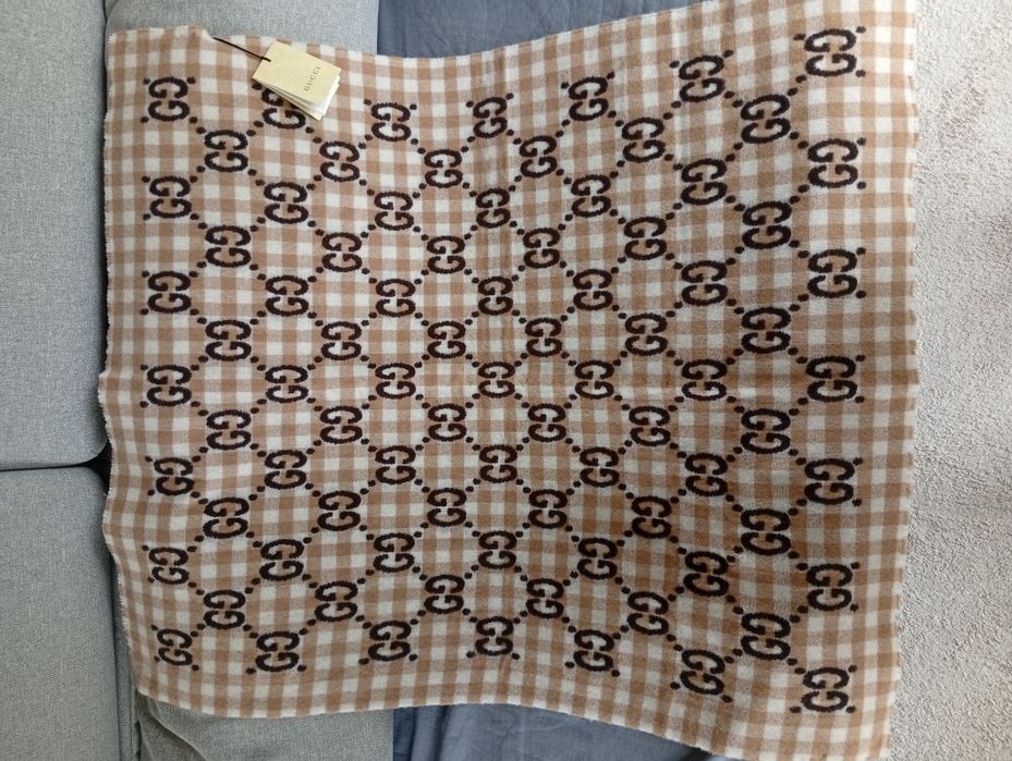 Manta Gucci 90*75 (com etiqueta)