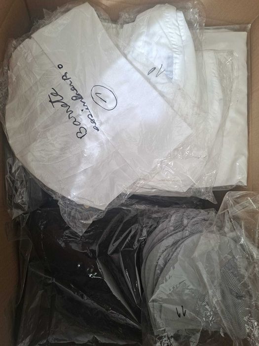 LIQUIDAÇÃO DE STOCK - Lotes de roupa de cozinha