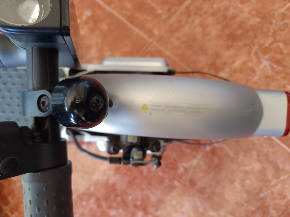 Trotinete Elétrica Xiaomi AMG petronas F1