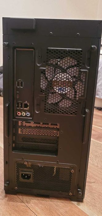 Ігровий ПК Lenovo (i7-11700F / RTX 3060 Ti / 32GB RAM)