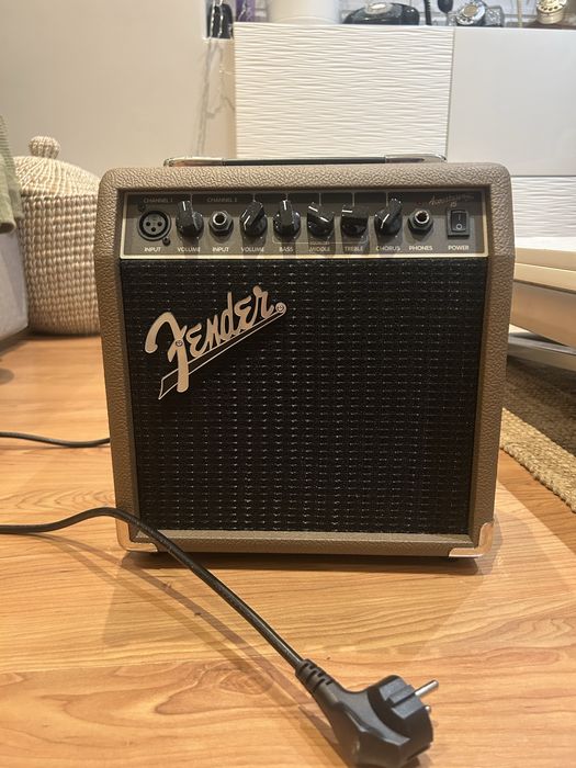 Amplificador Fender Acoustasonic 15