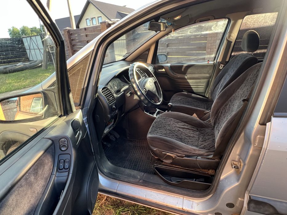 Продам Opel Zafira A по запчастинам