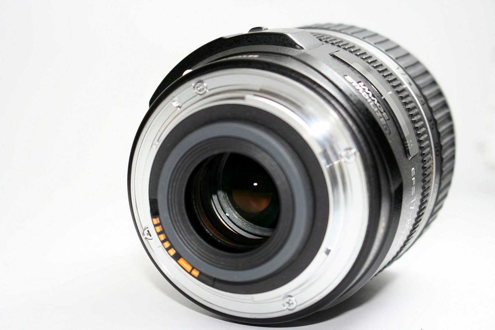 Canon EF-S 17-85mm f/4-5.6S IS USM Ultrasonic