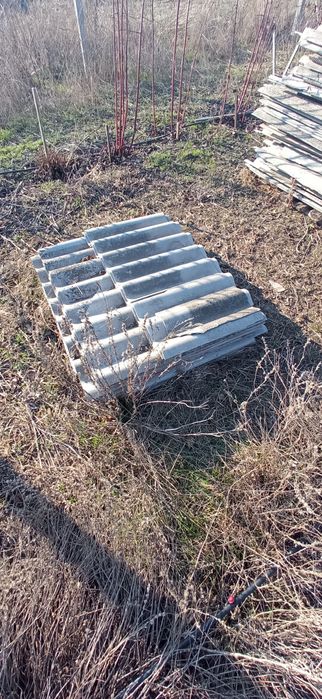 Шифер цілого нема! надколотий і половинки 8-ми хвильовий 1.75 на 1.1 м