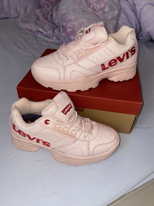 Buty levis 39 nowe