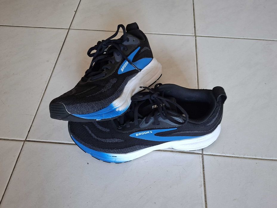 Ténis Brooks Trace 4 - Nr 40,5