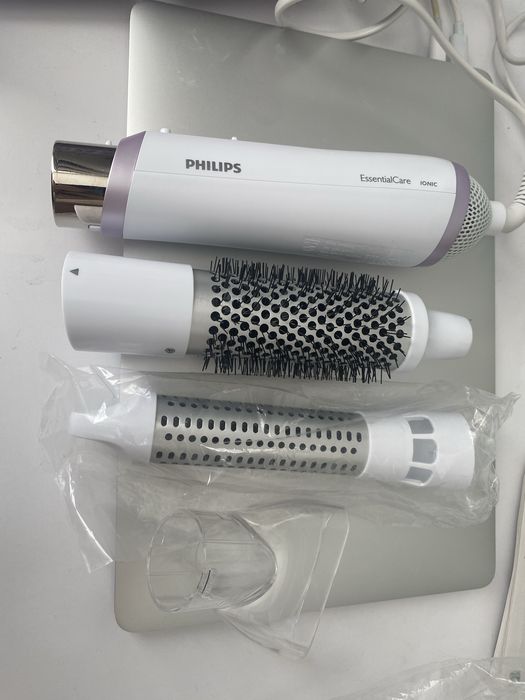 Фен-щітка PHILIPS EssentialCare HP8662/00 800W (майже нова)