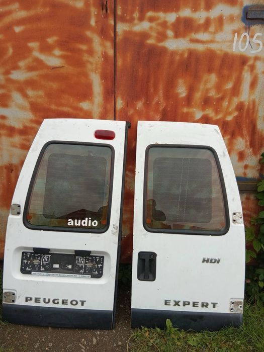 Задні двері Peugeot Expert / Fiat Scudo / Citroën Jumpy (2003–2006)