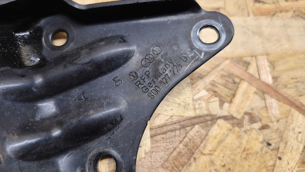 AUDI A4 B5/PASSAT B5 ETC - Suporte Filtro Gasóleo Ref: 8D0,127224D