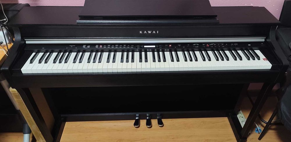 Piano KAWAI CN35