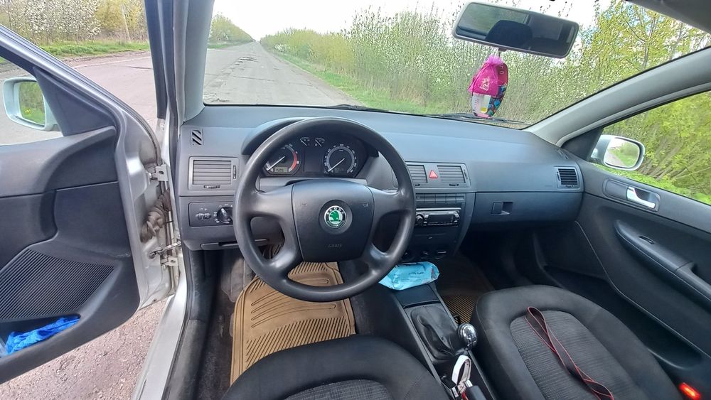 Skoda fabia  продам