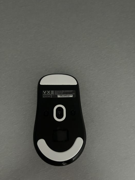 myszka vxe r1 pro