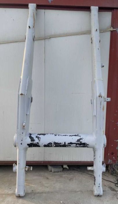 H Frontal Retro Caterpiller 438