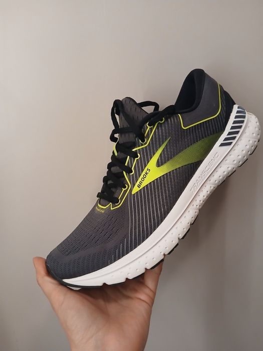 Buty Brooks running