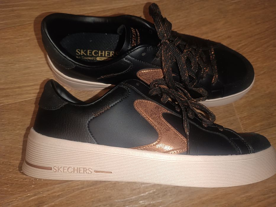 Оригінальні Кеди SKECHERS