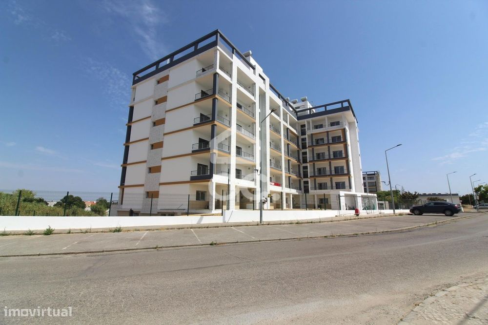 Apartamentos novos, em Paio Pires