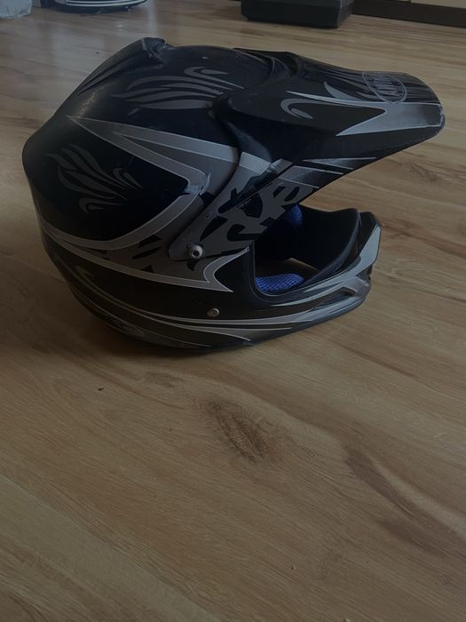 Kask awina (nie fox i oneal)
