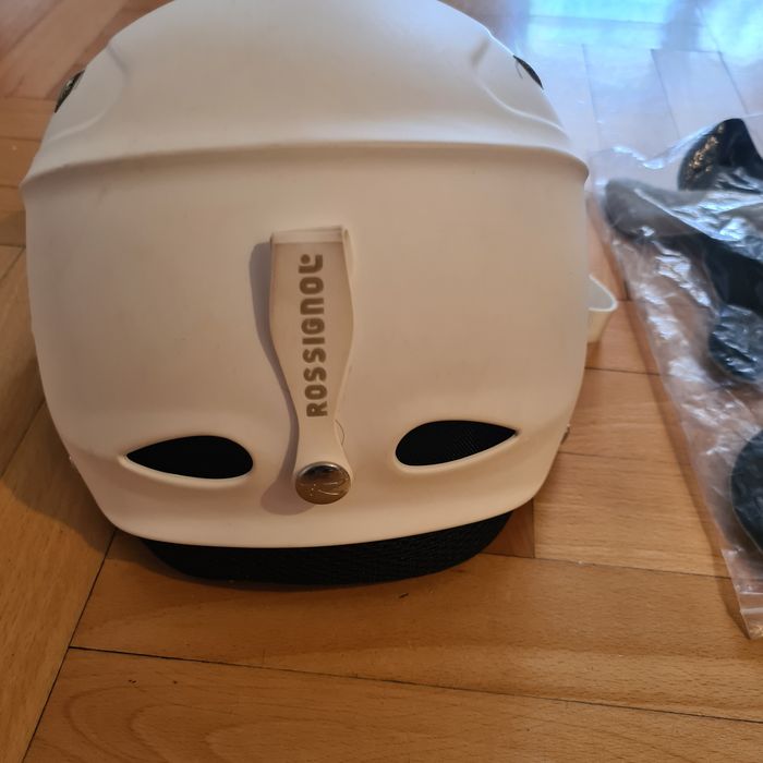 Kask narciarski Rossignol
