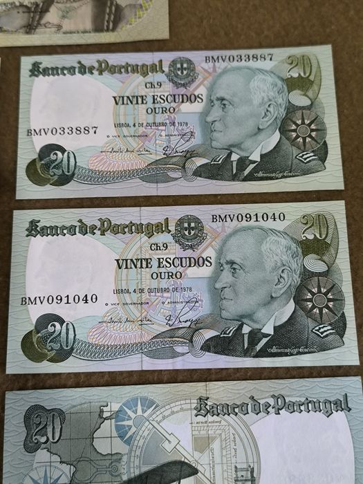 Notas de 20 e 50 escudos