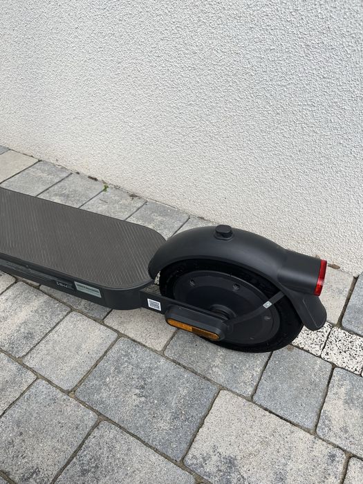 Hulajnoga elektryczna xaomi 4 pro