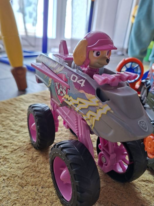Carros Patrulha Pata com bonecos