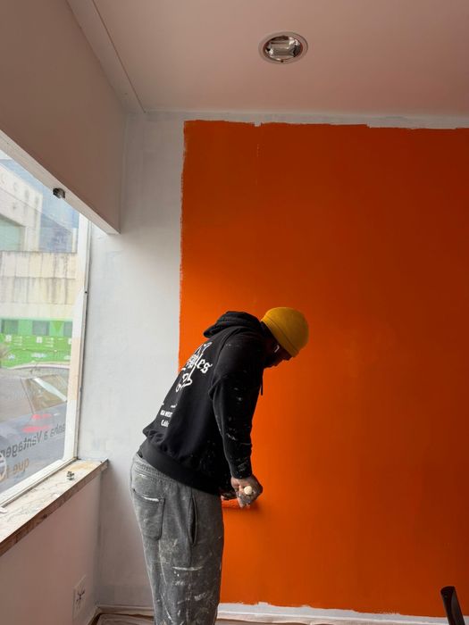 Aplicação de Capoto/Pinturas/Estuques/Assentamentos de tijolos/ladrilh