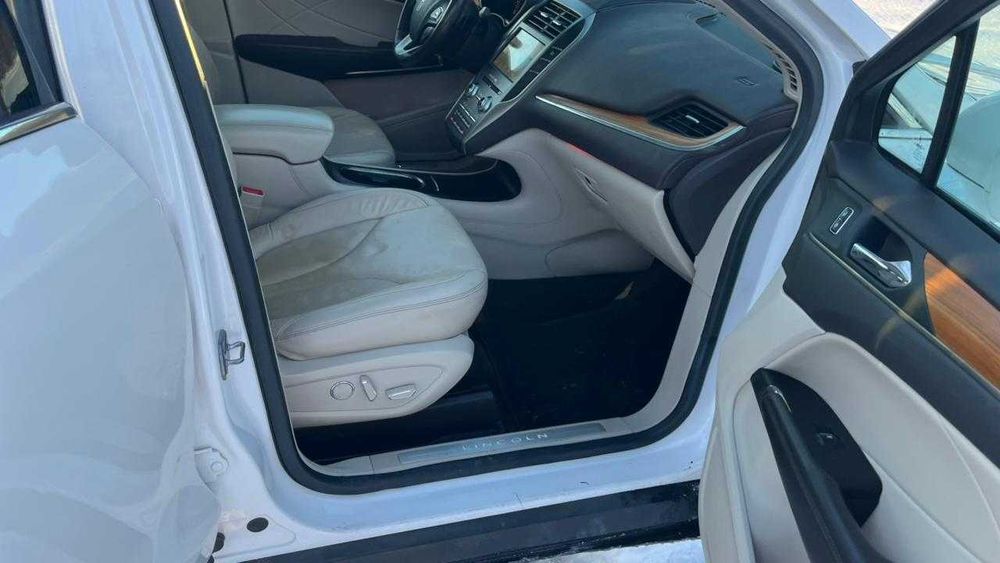 Продам Lincoln MKC 2017р